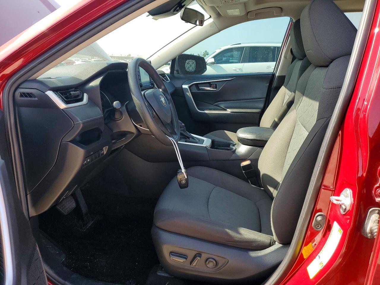 2021 Toyota Rav4 Xle - Image 7