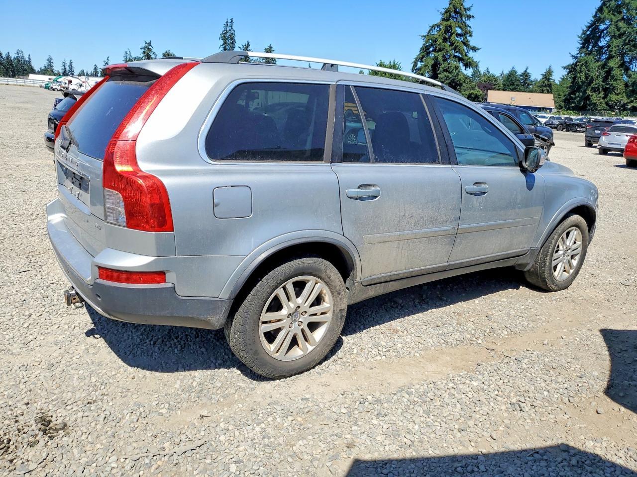 2011 Volvo Xc90 3.2 - Image 3