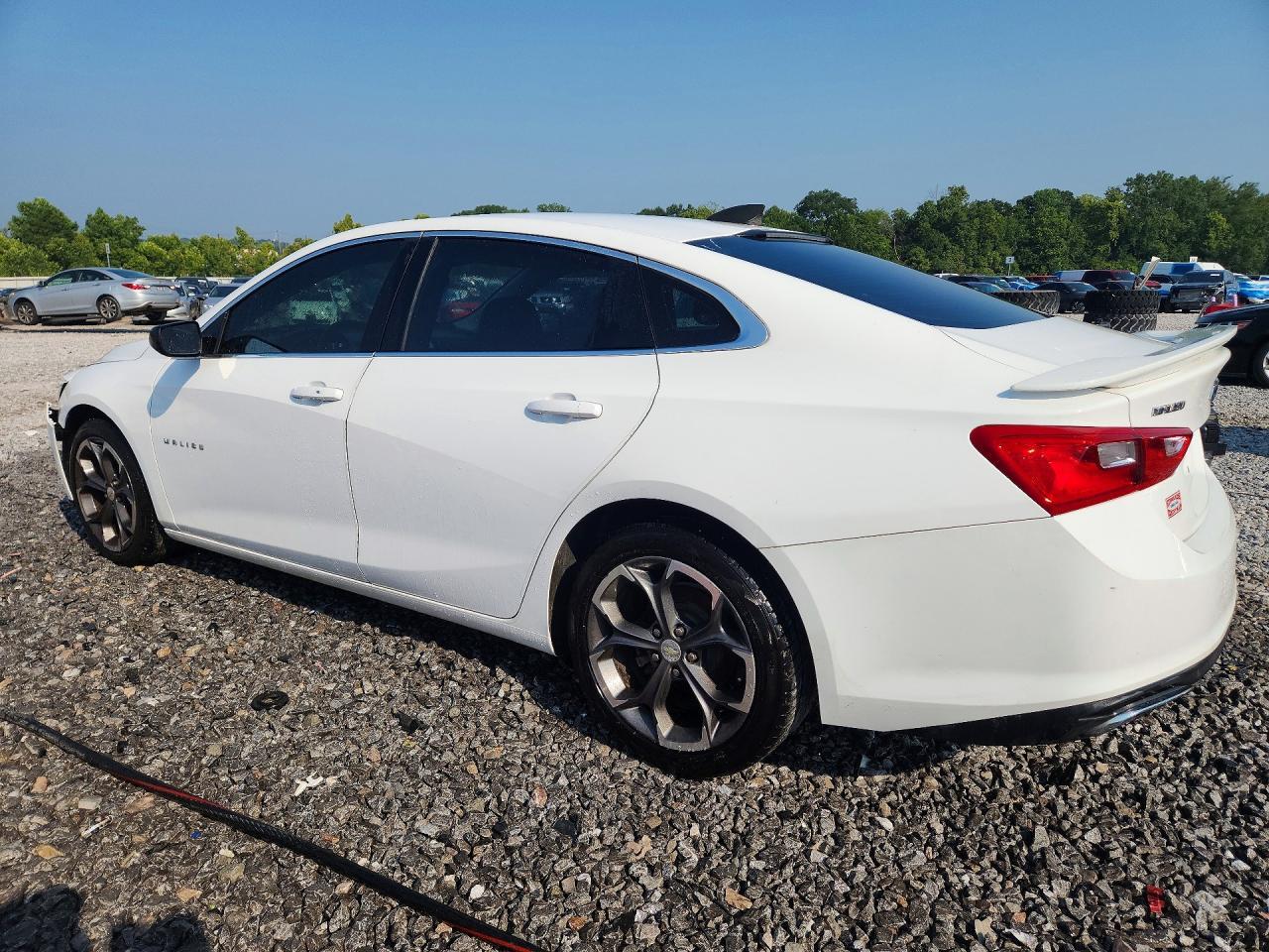 2019 Chevrolet Malibu Rs - Image 2
