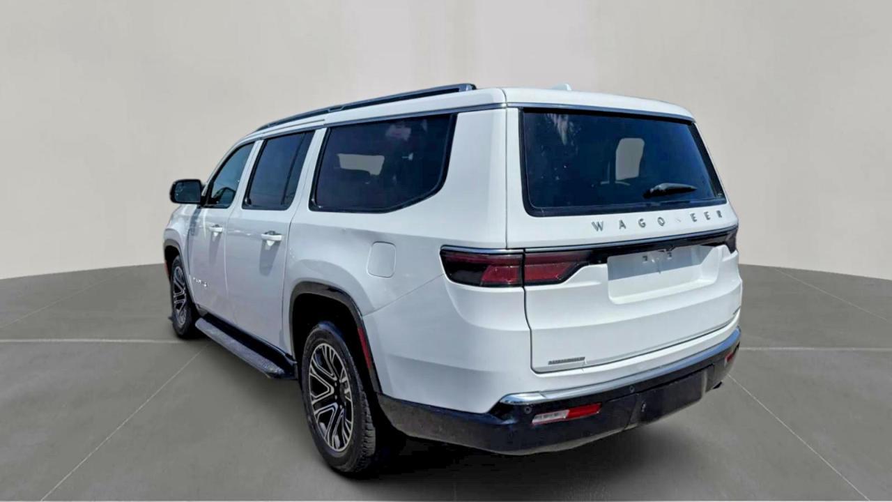 2023 Jeep Wagoneer L Series Ii - Image 3