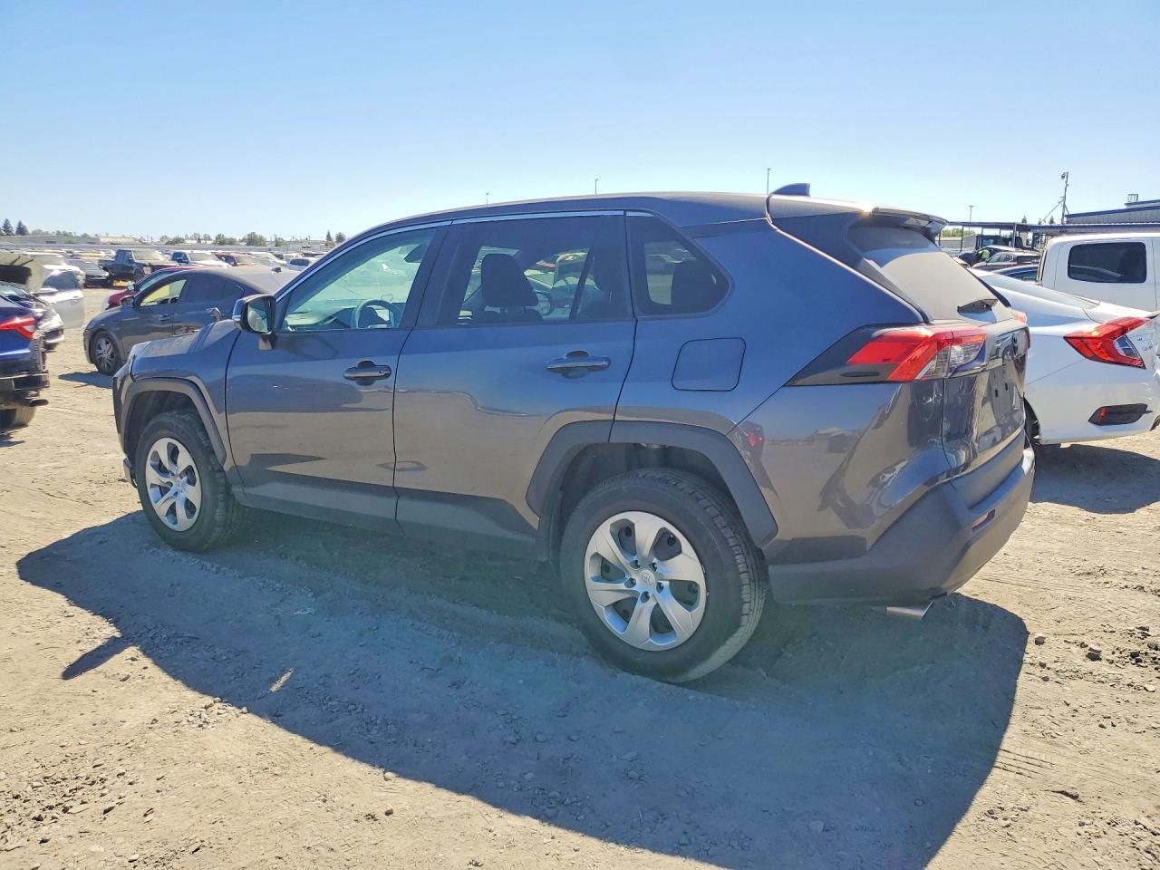 2023 Toyota Rav4 Le - Фото 2