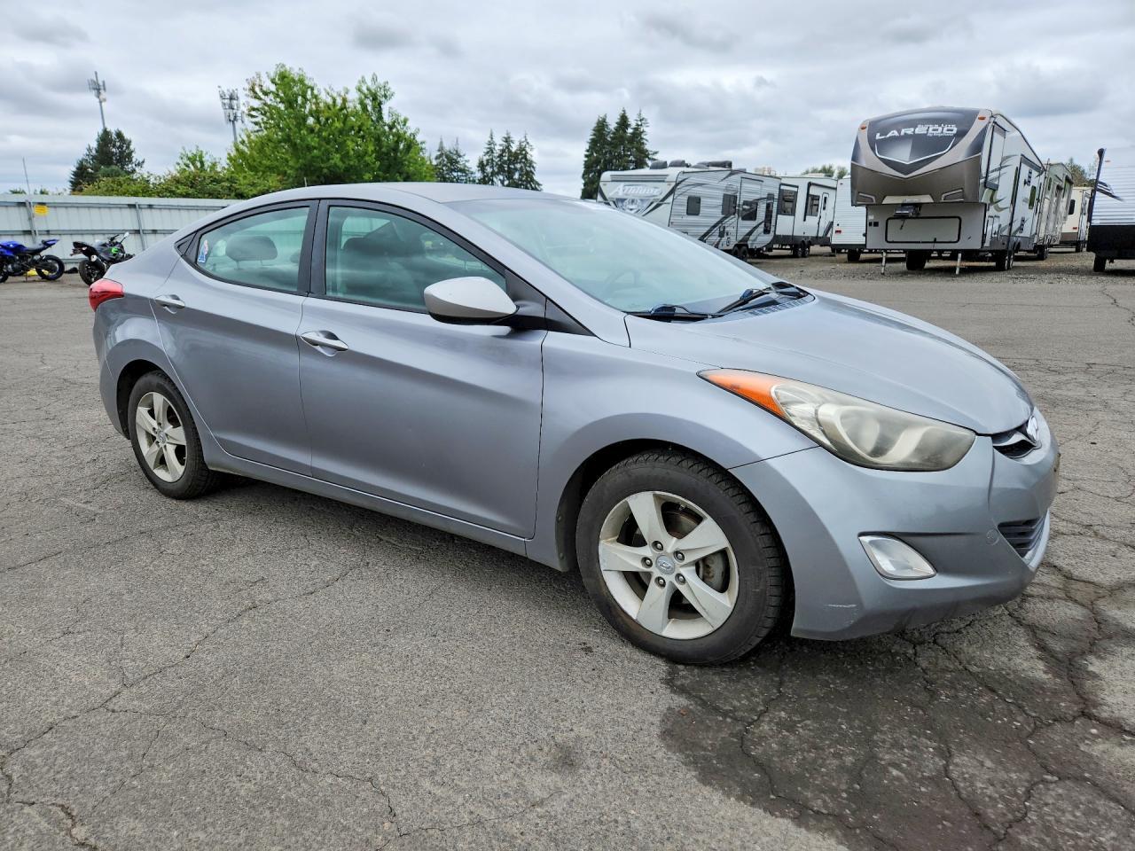 2013 Hyundai Elantra Gls - Фото 4
