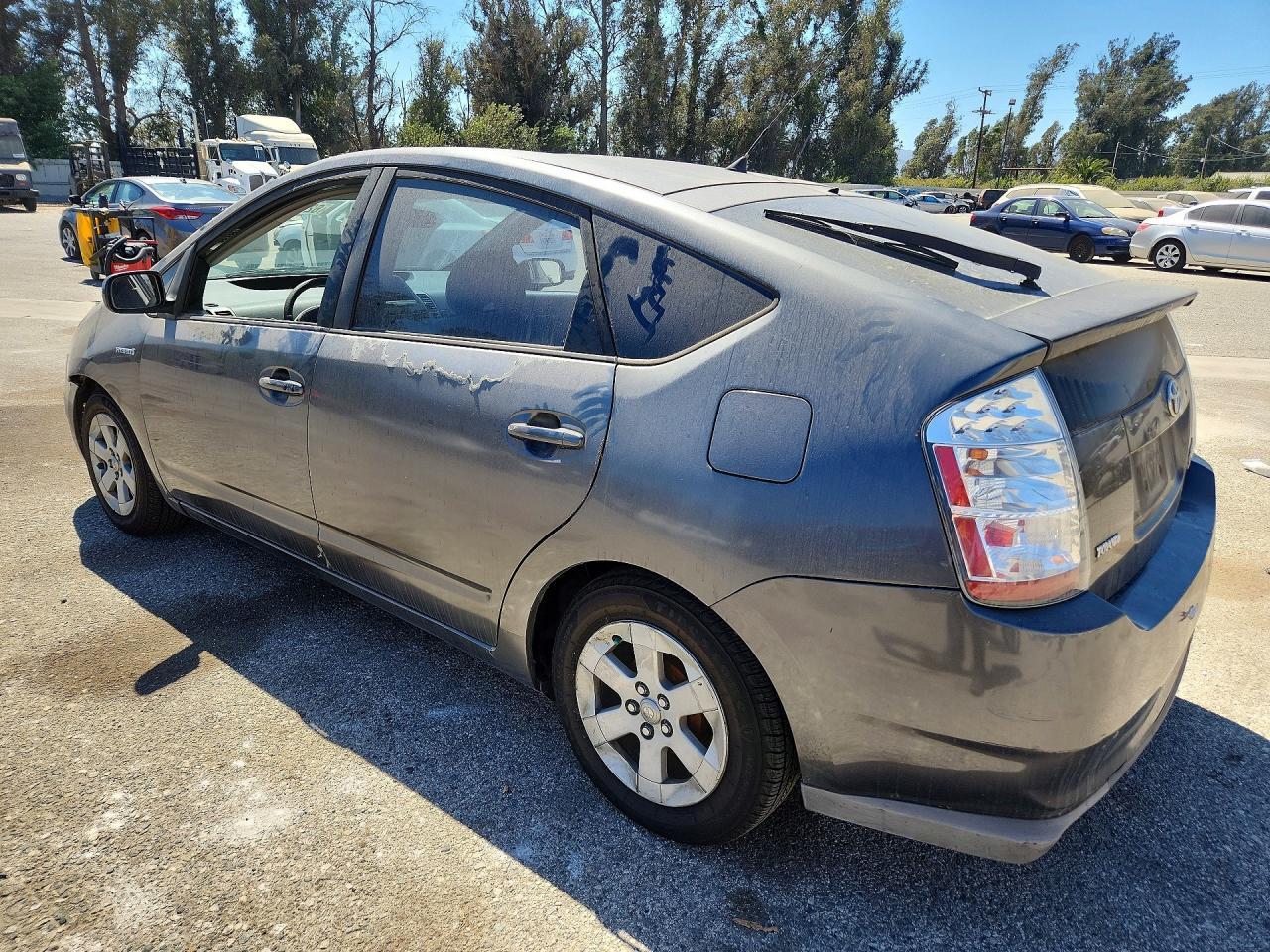 2008 Toyota Prius Base - Фото 2