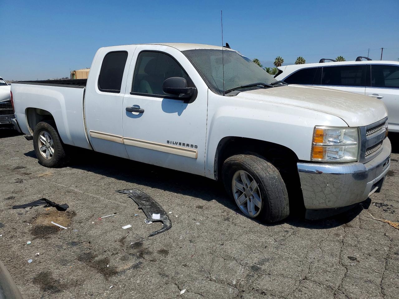 2013 Chevrolet Silverado C1500 Lt - Image 4