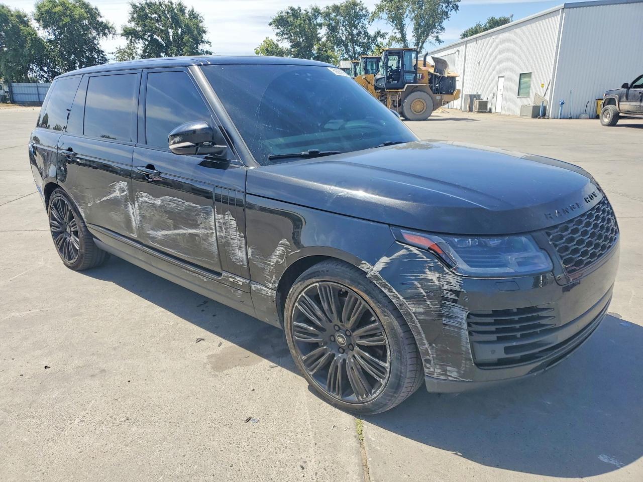2019 Land Rover Range Rover Supercharged - Image 4