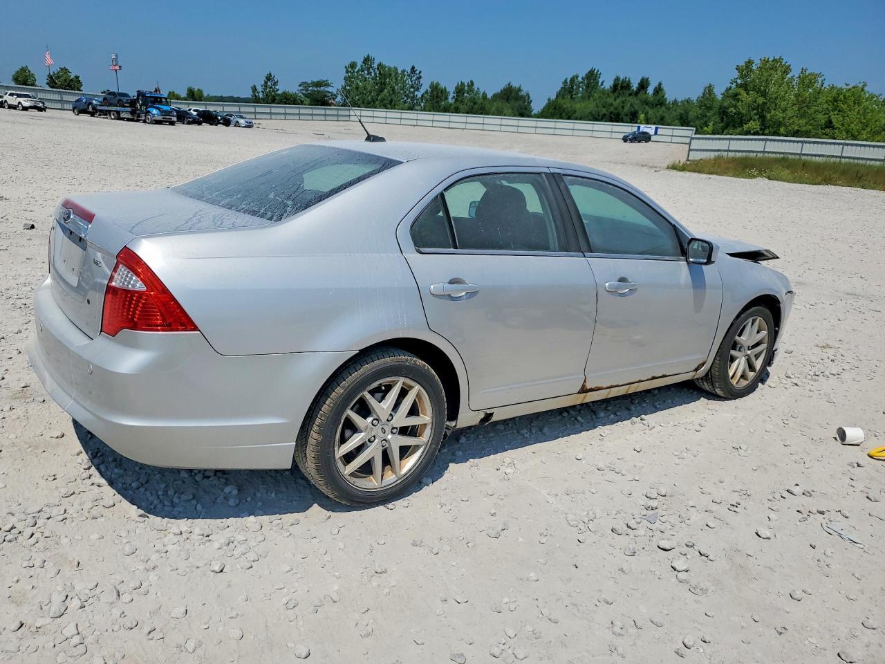 2012 Ford Fusion Sel - Image 3