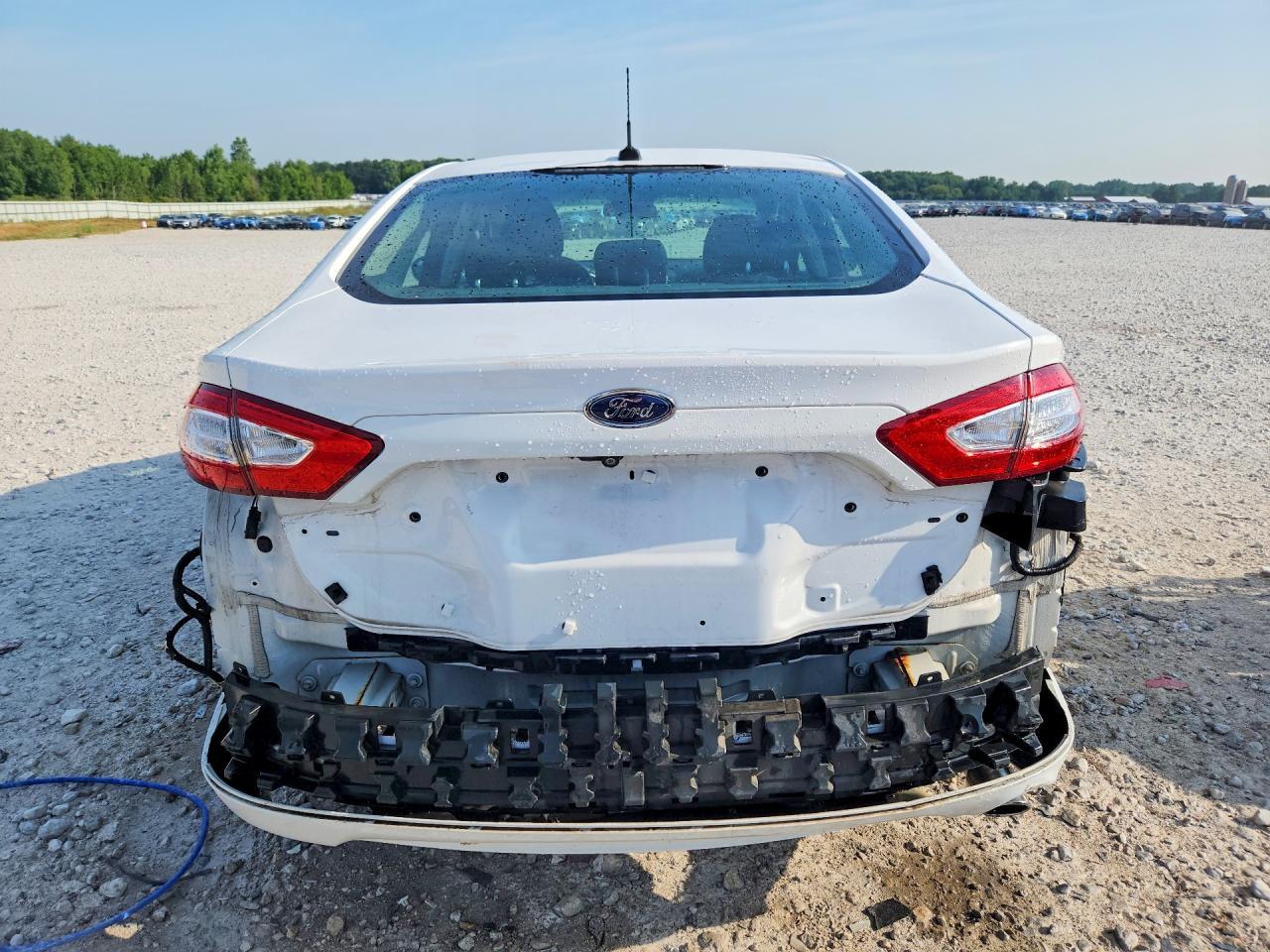2015 Ford Fusion Se - Фото 6