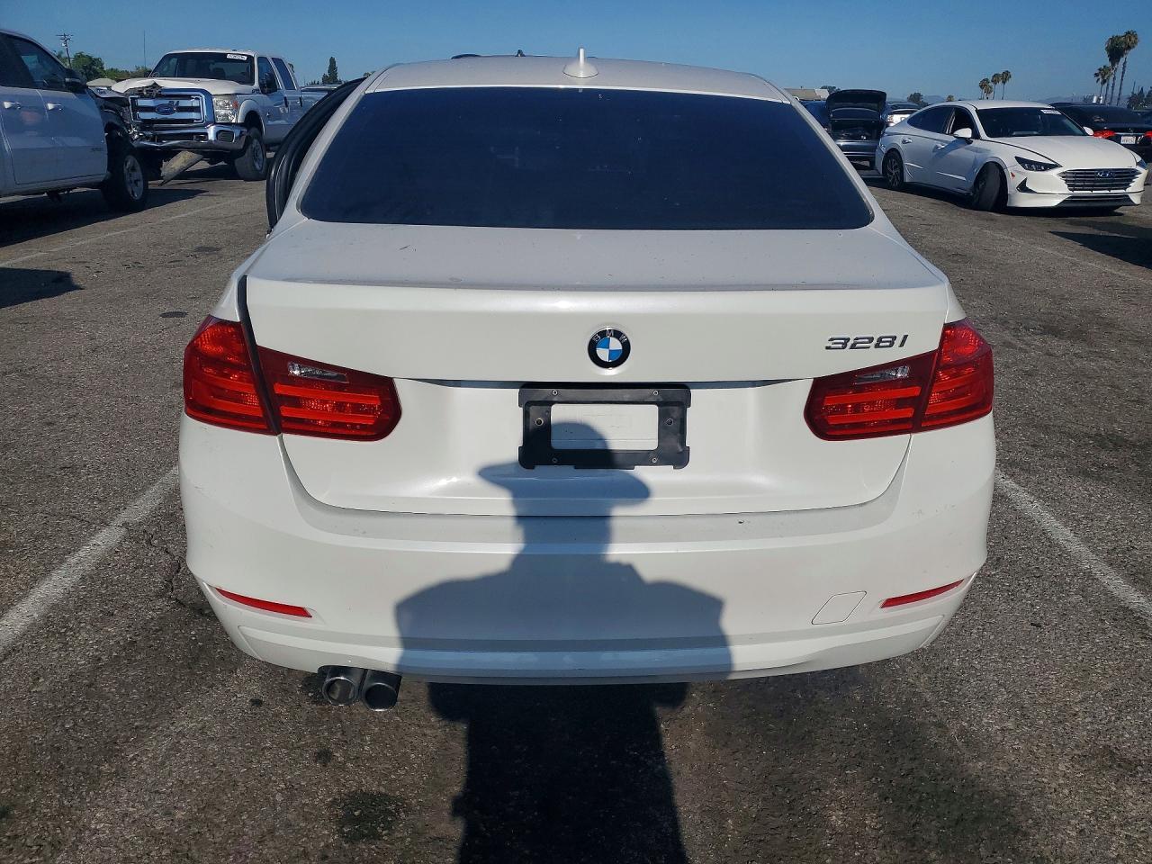 2013 BMW 328 I - Фото 6