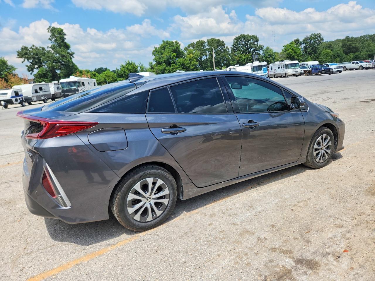 2020 Toyota Prius Prime Limited - Фото 3