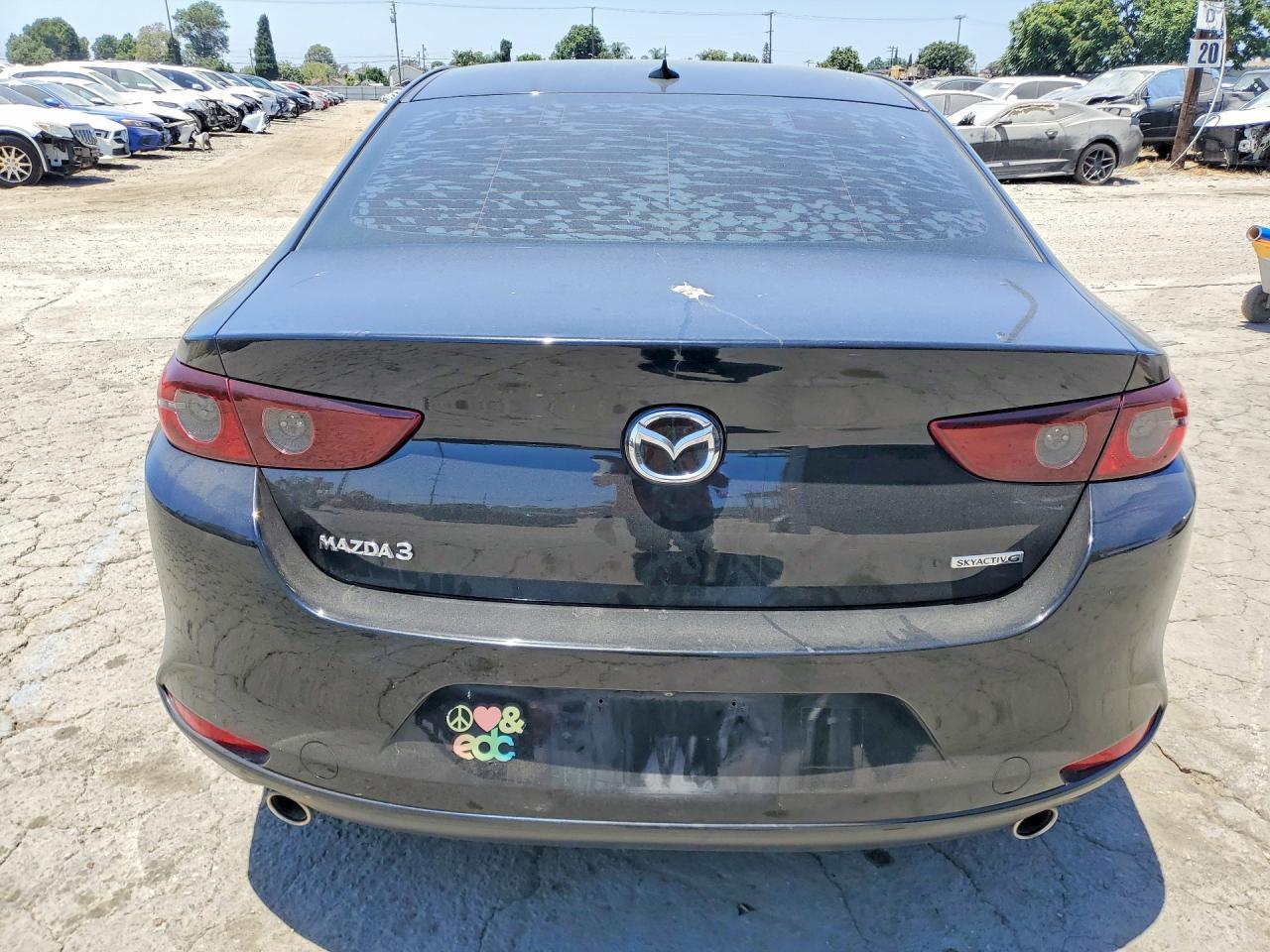 2019 Mazda 3 Preferred - Image 6