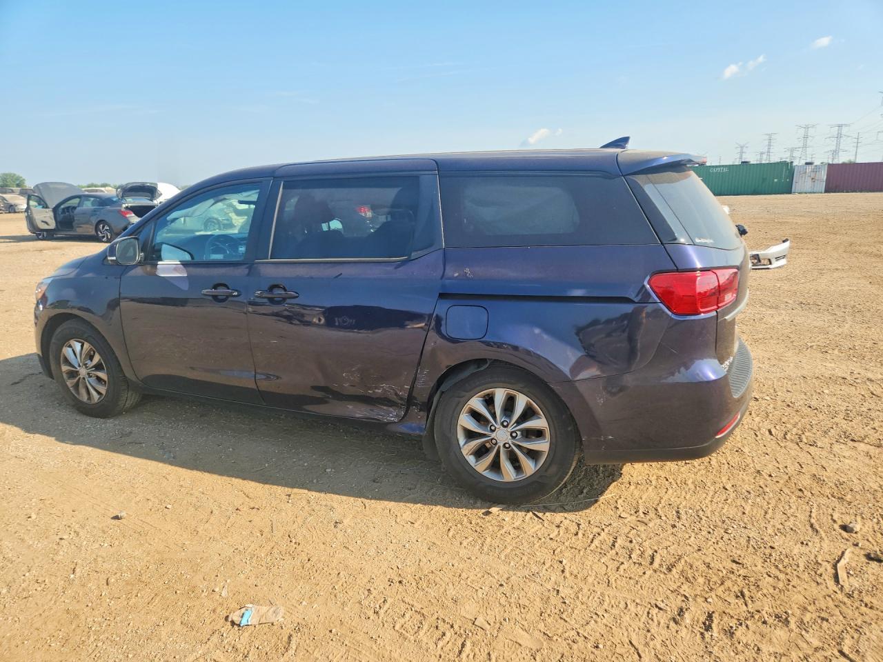 2019 Kia Sedona Lx - Image 2