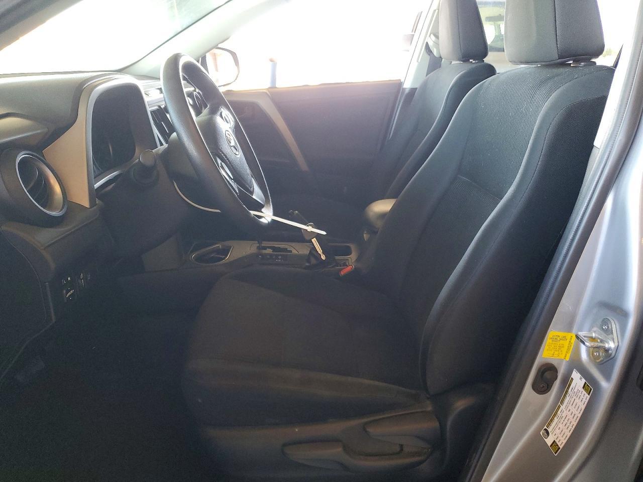 2018 Toyota Rav4 Le - Фото 7