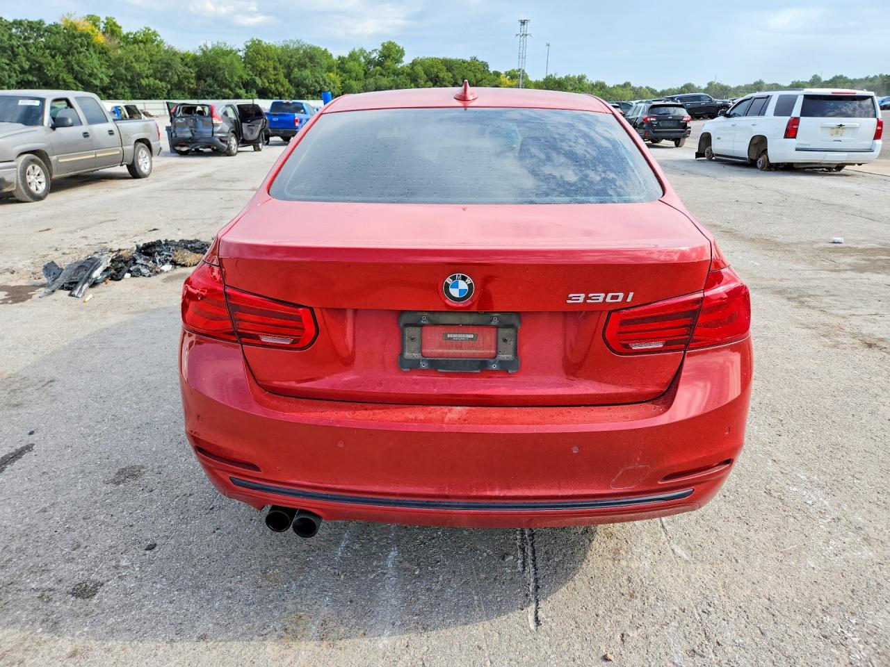 2017 BMW 330 I - Фото 6