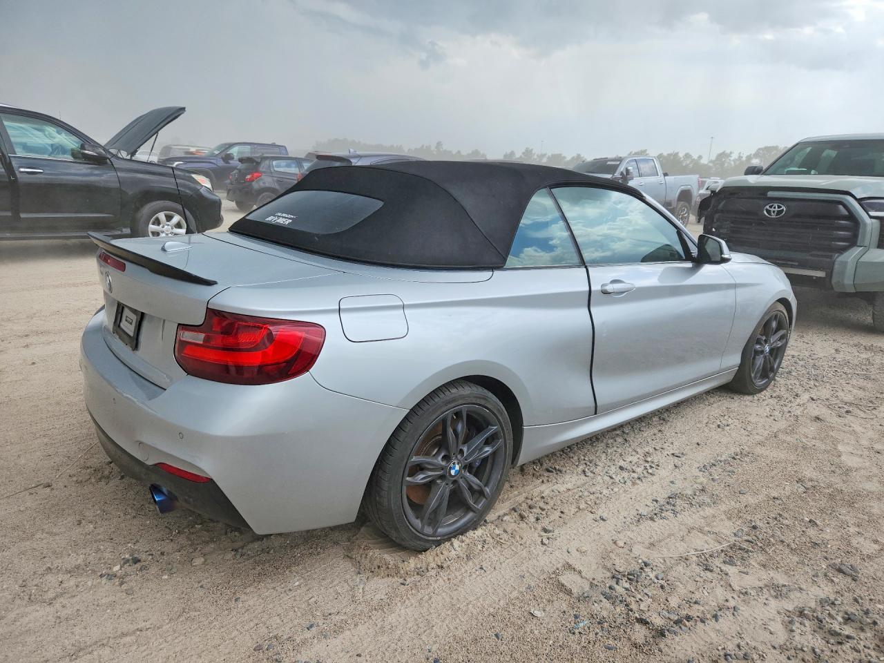 2017 BMW M240Xi - Фото 3