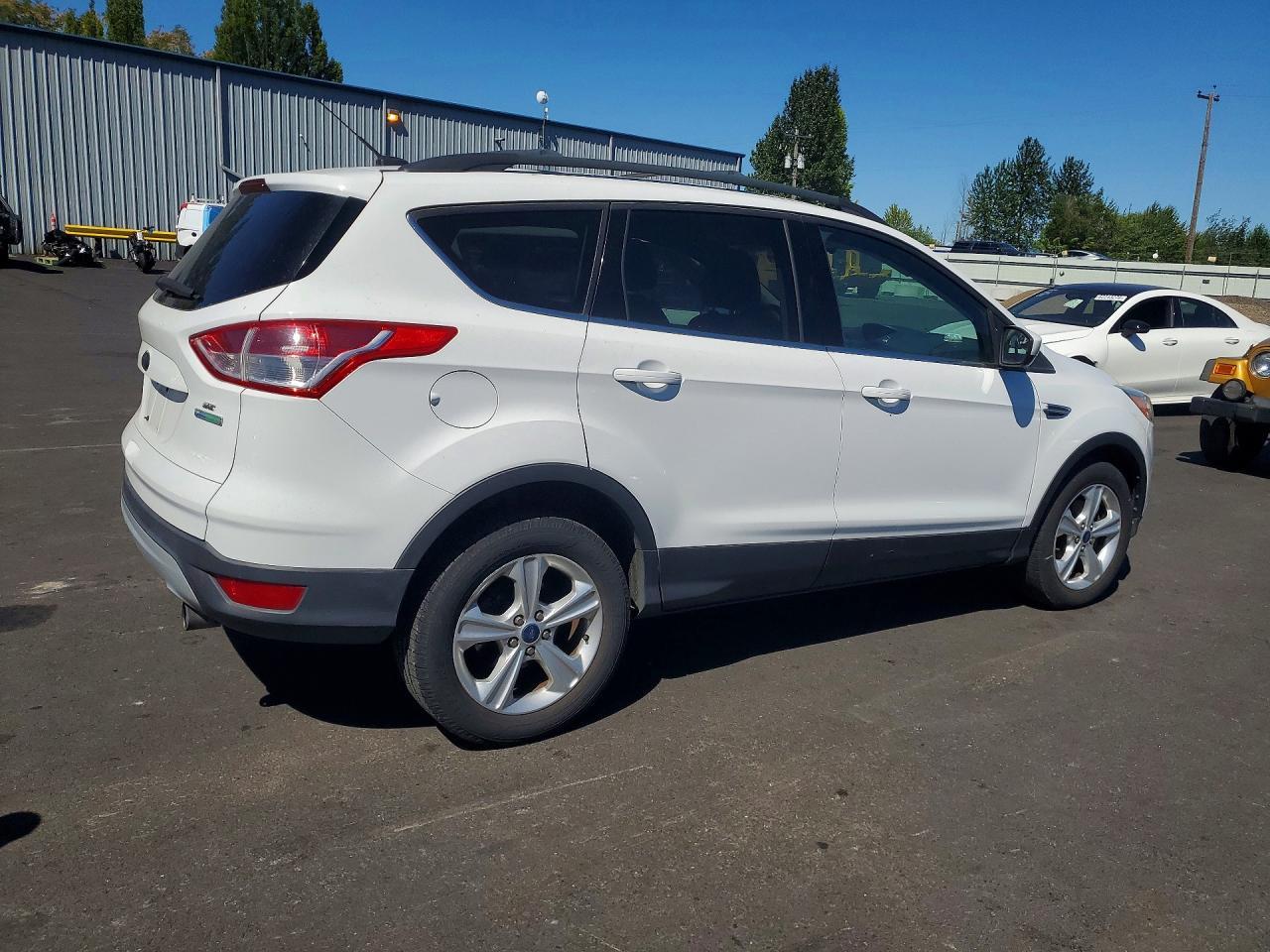 2013 Ford Escape Se - Image 3