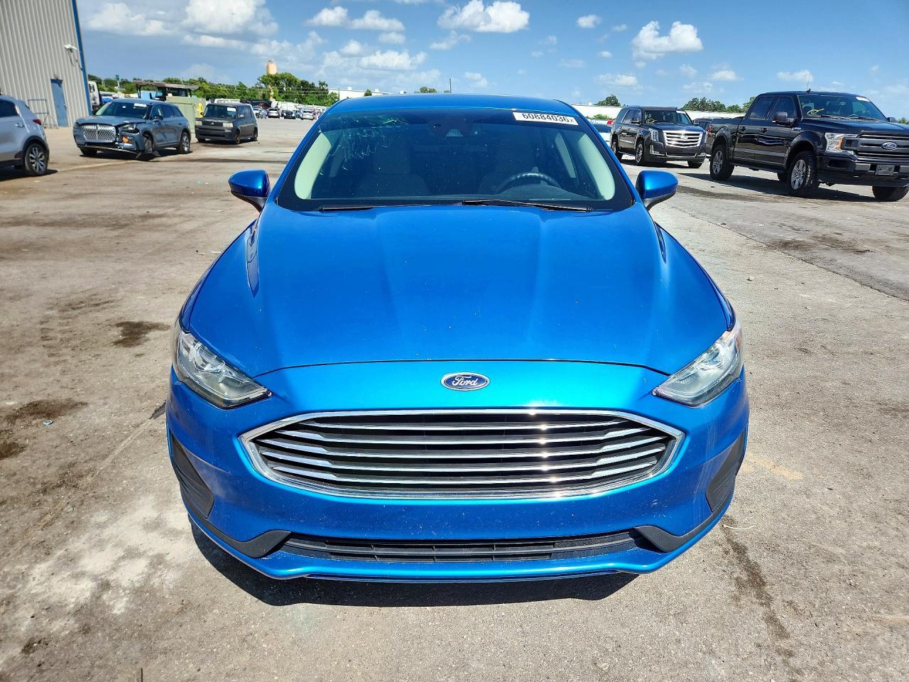 2019 Ford Fusion S - Фото 5
