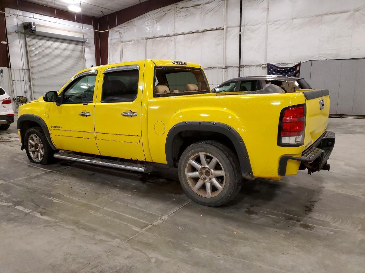 2008 GMC New Sierra K1500 Denali - Image 2