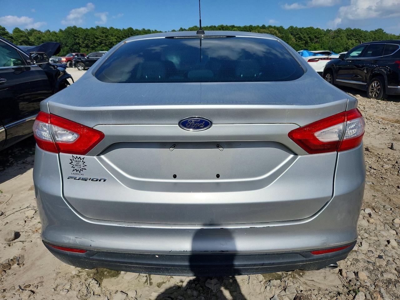 2014 Ford Fusion S - Фото 6