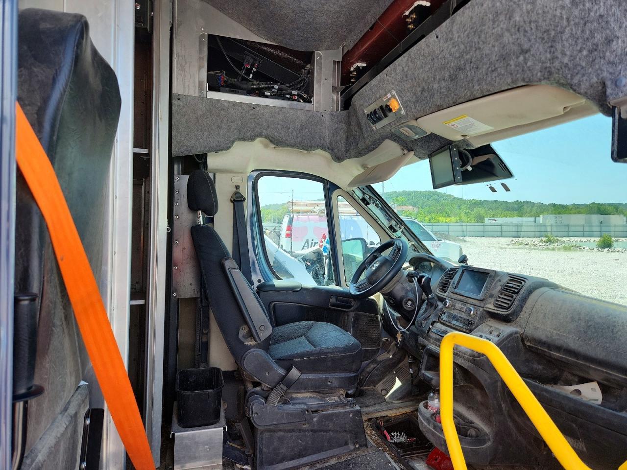 2022 Ram Promaster 3500 Cargo - Cln Title - Prior Fleet - Фото 7