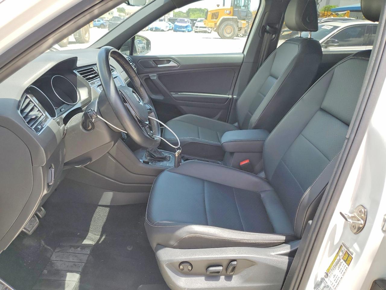 2021 Volkswagen Tiguan Se - Image 7