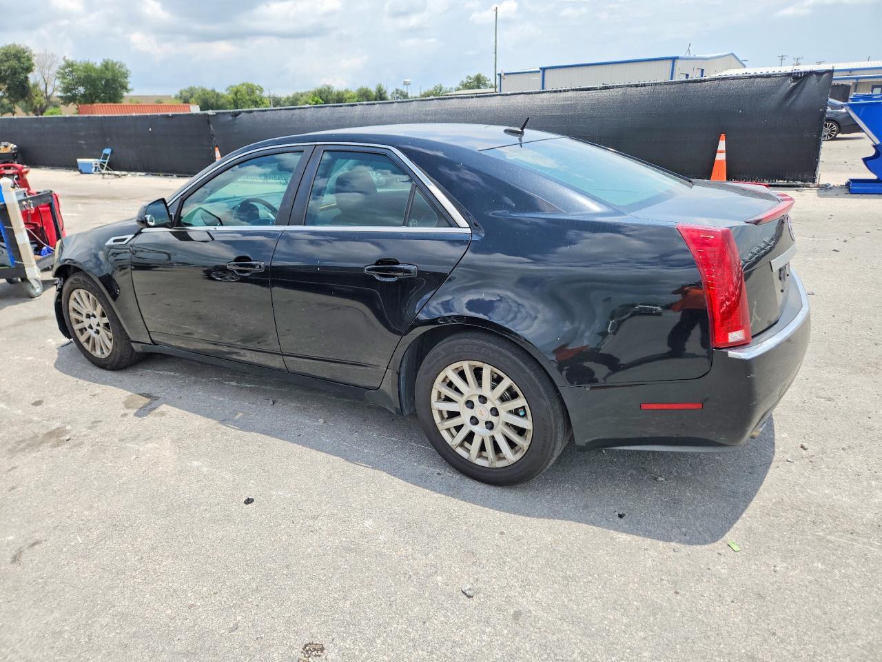 2010 Cadillac Cts Luxury Collection - Image 2