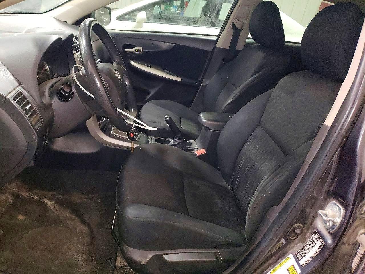 2011 Toyota Corolla S - Image 7