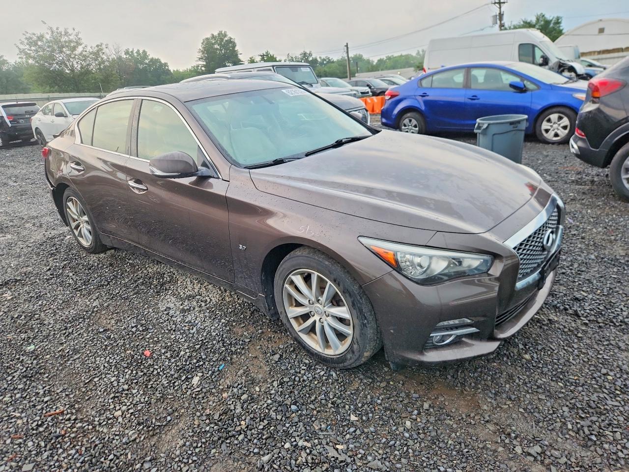 2015 Infiniti Q50 Premium - Фото 4