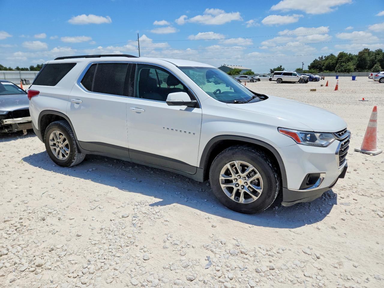 2021 Chevrolet Traverse Lt - Фото 4