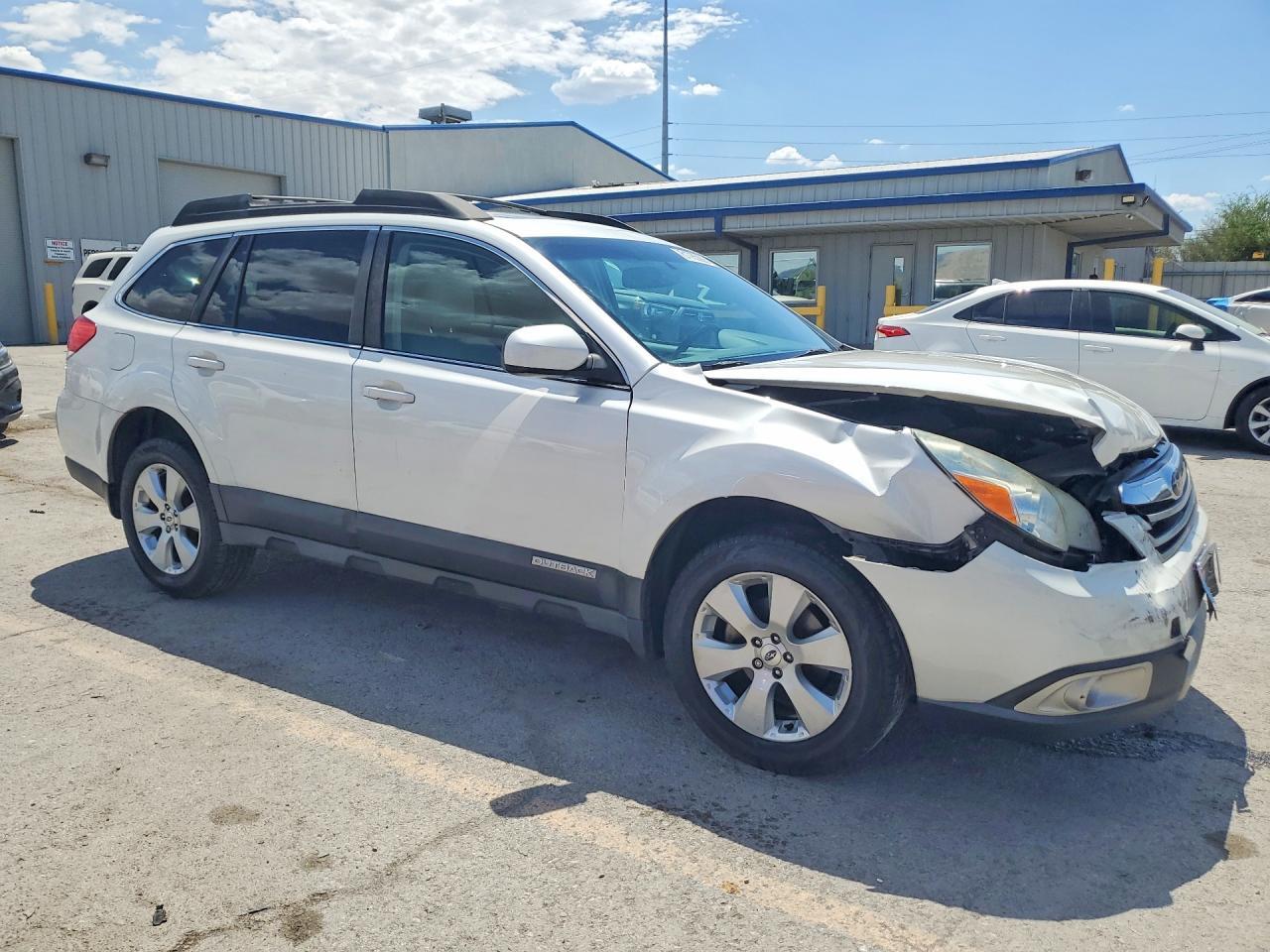 2011 Subaru Outback 2.5I Limited - Фото 4