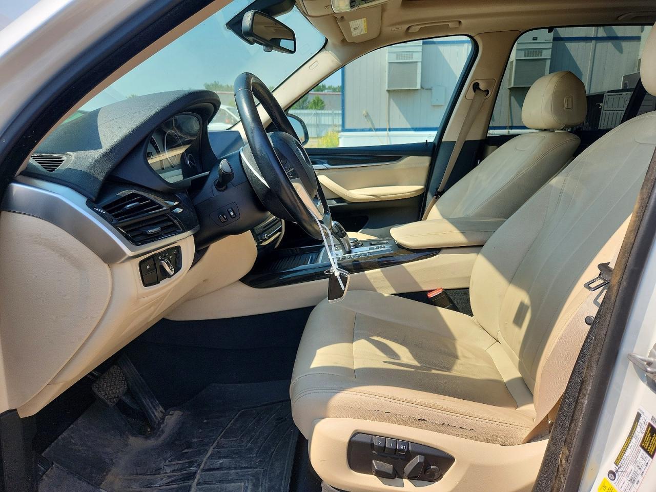2016 BMW X5 xDrive35I - Фото 7
