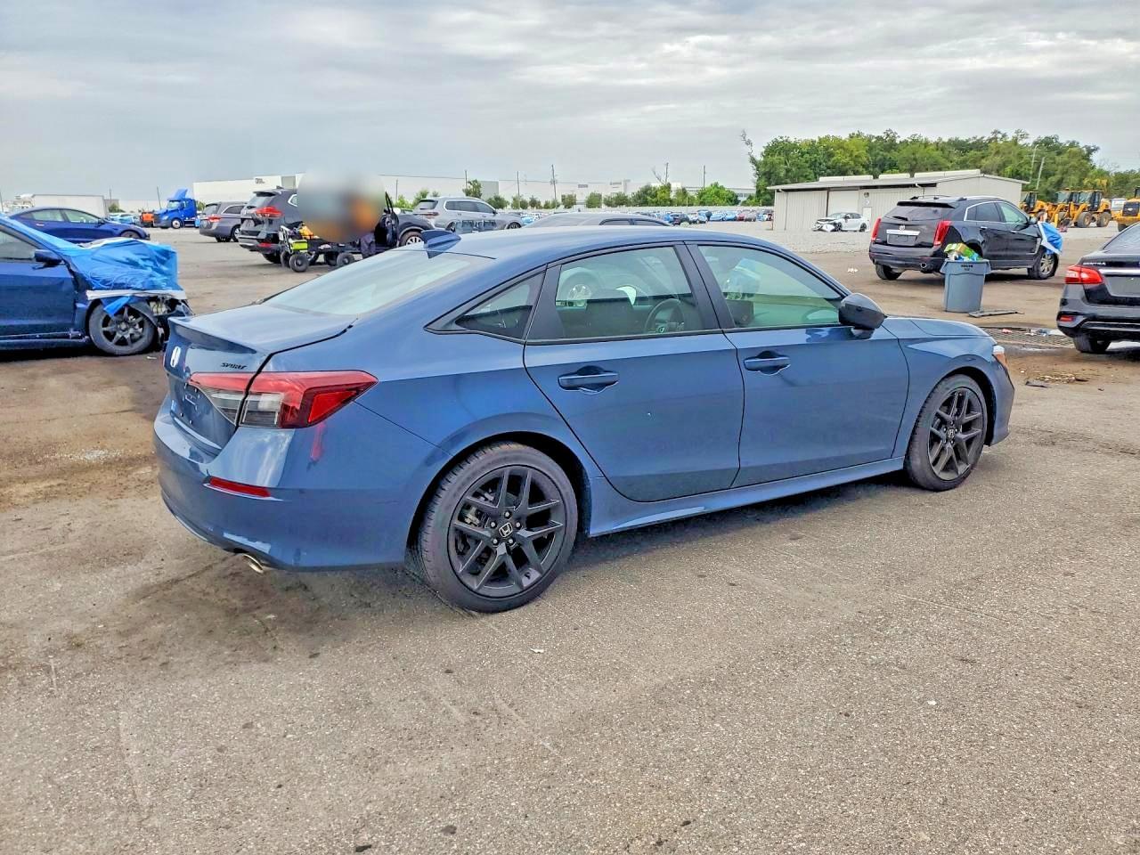 2026 Honda Civic Sport - Фото 3
