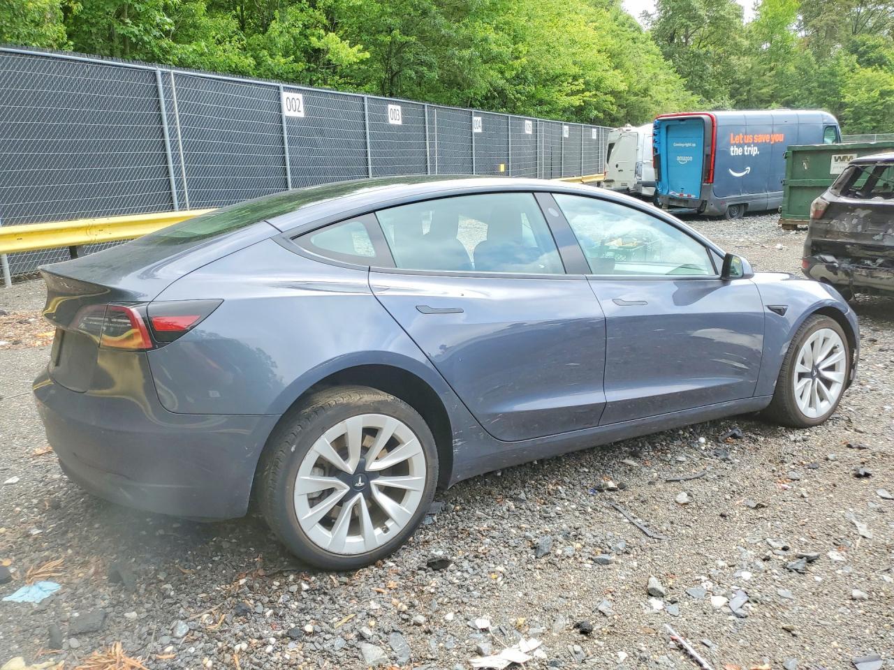 2023 Tesla Model 3 - Image 3