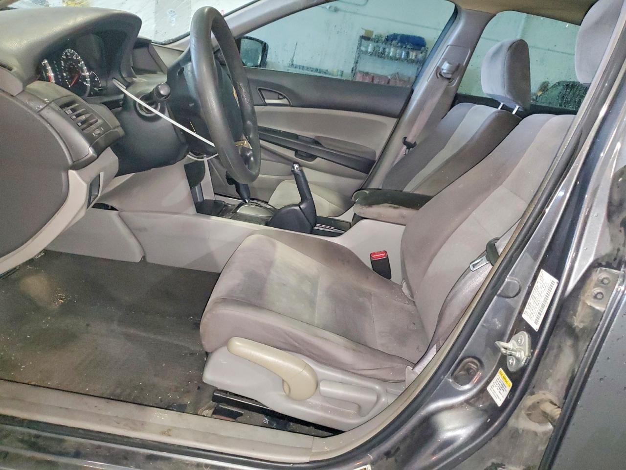 2009 Honda Accord Lx - Image 7