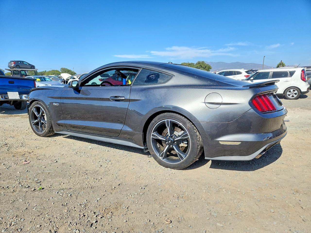 2017 Ford Mustang Gt - Image 2