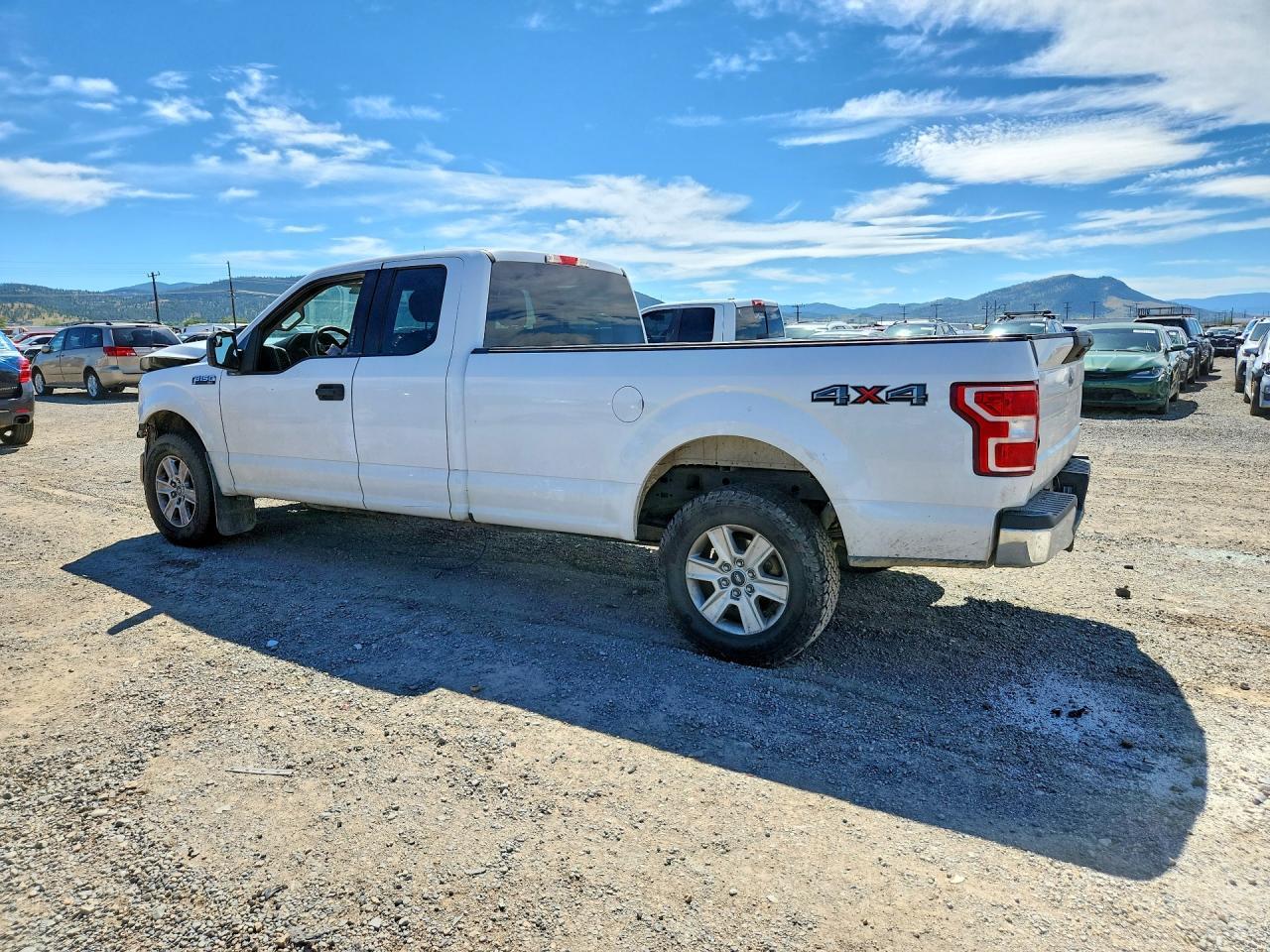 2018 Ford F150 Super Cab - Фото 2