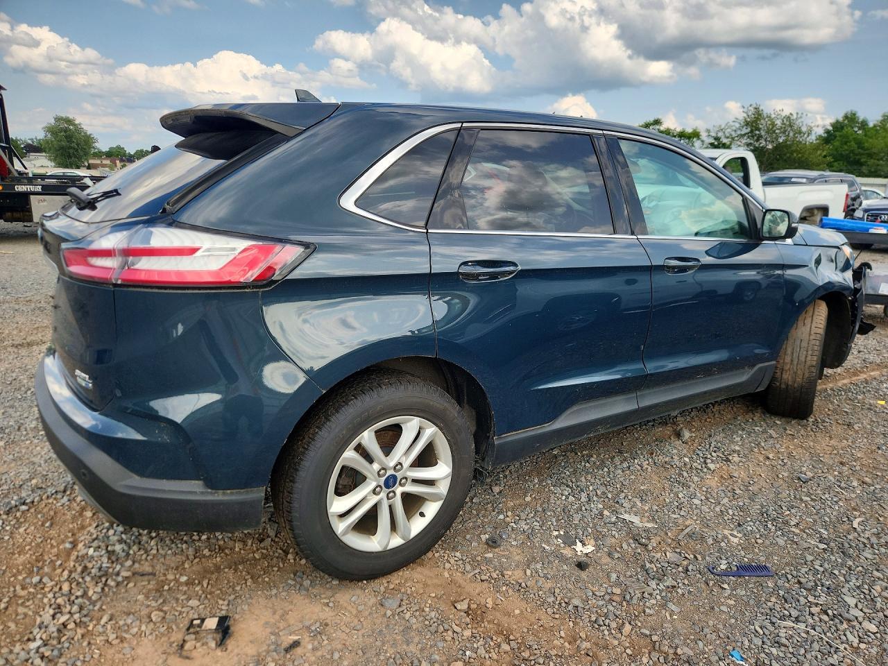 2019 Ford Edge Sel - Image 3