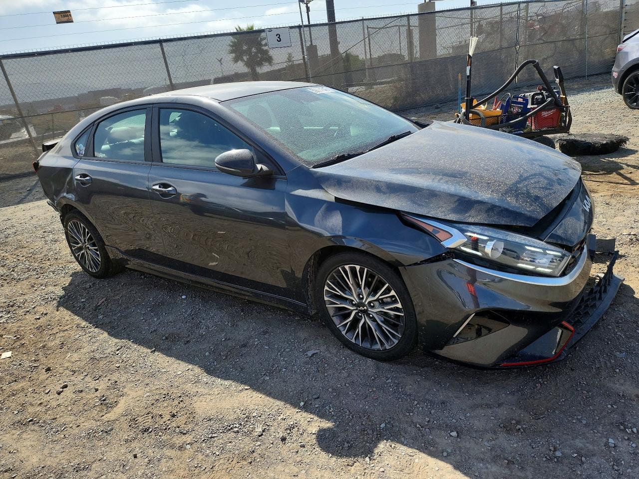 2022 Kia Forte Gt Line - Фото 4
