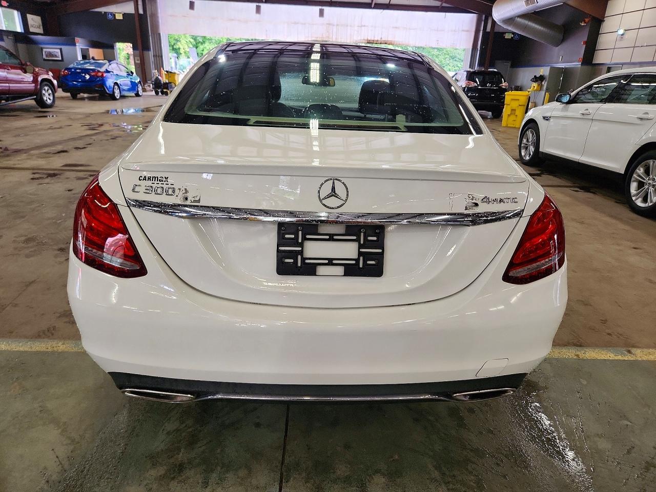 2015 Mercedes-Benz C 300 4Matic - Image 6