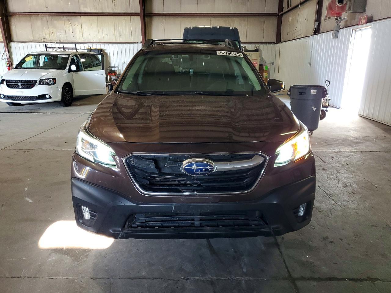 2021 Subaru Outback Limited - Фото 5