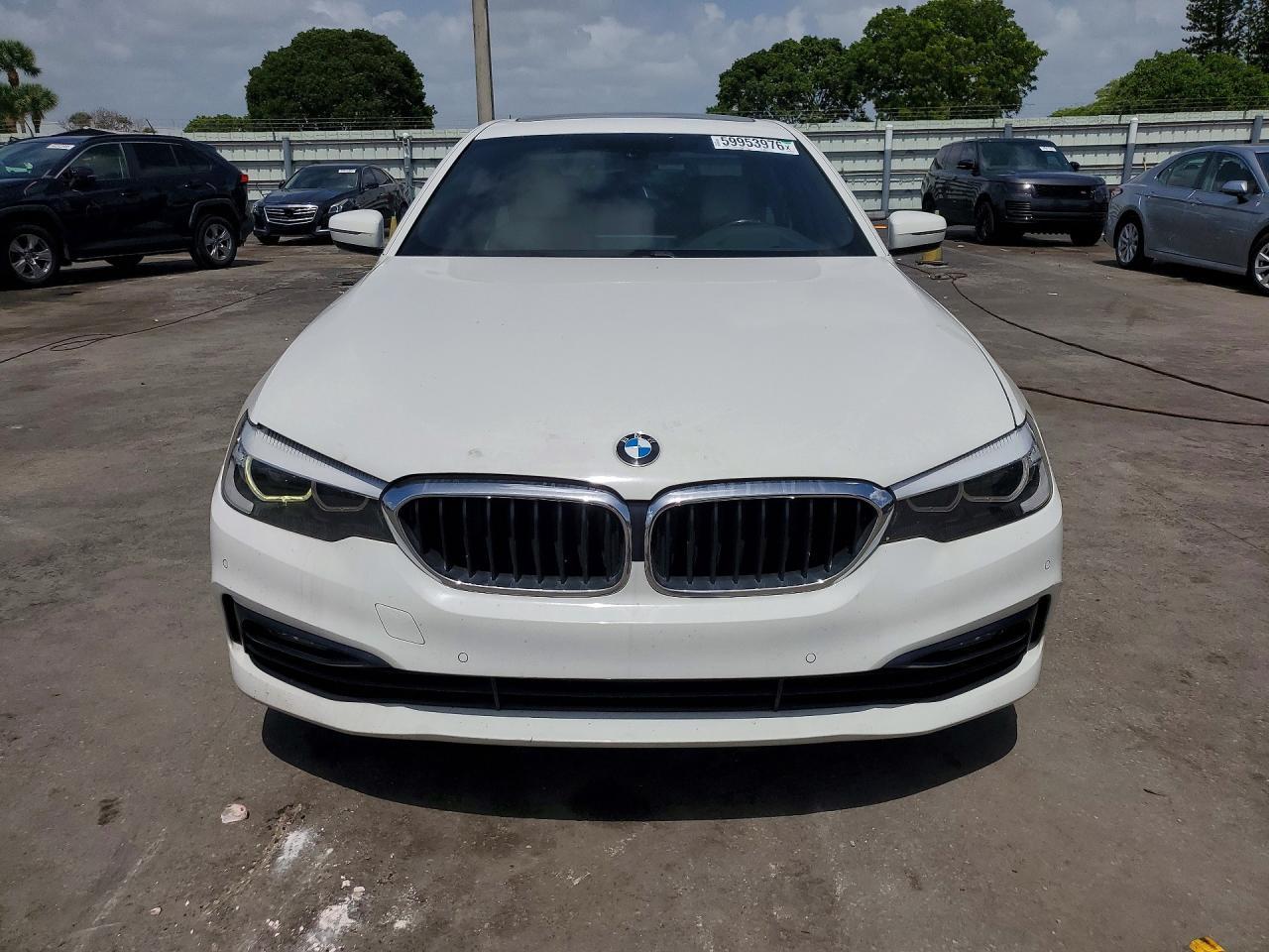 2017 BMW 530 I - Image 5