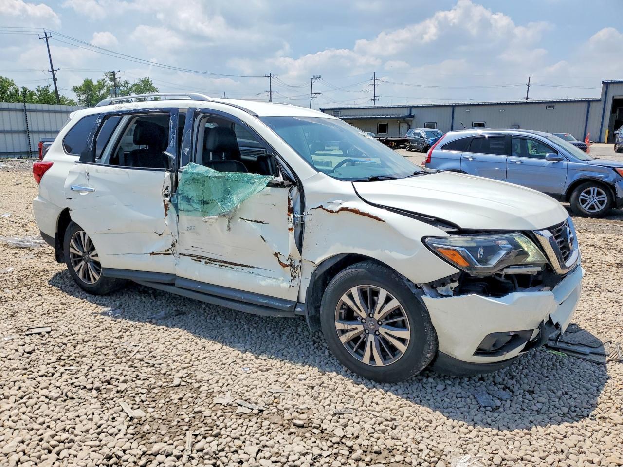 2018 Nissan Pathfinder Sl - Фото 4