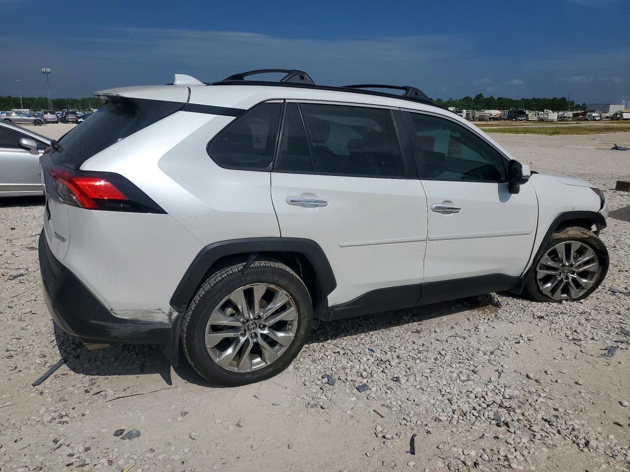 2025 Toyota Rav4 Limited - Image 3