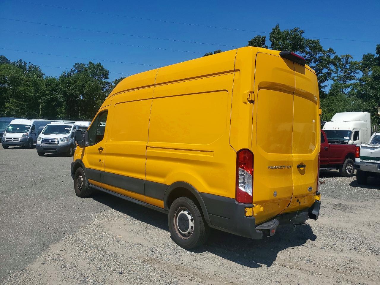 2021 Ford Transit T-250 - Фото 2