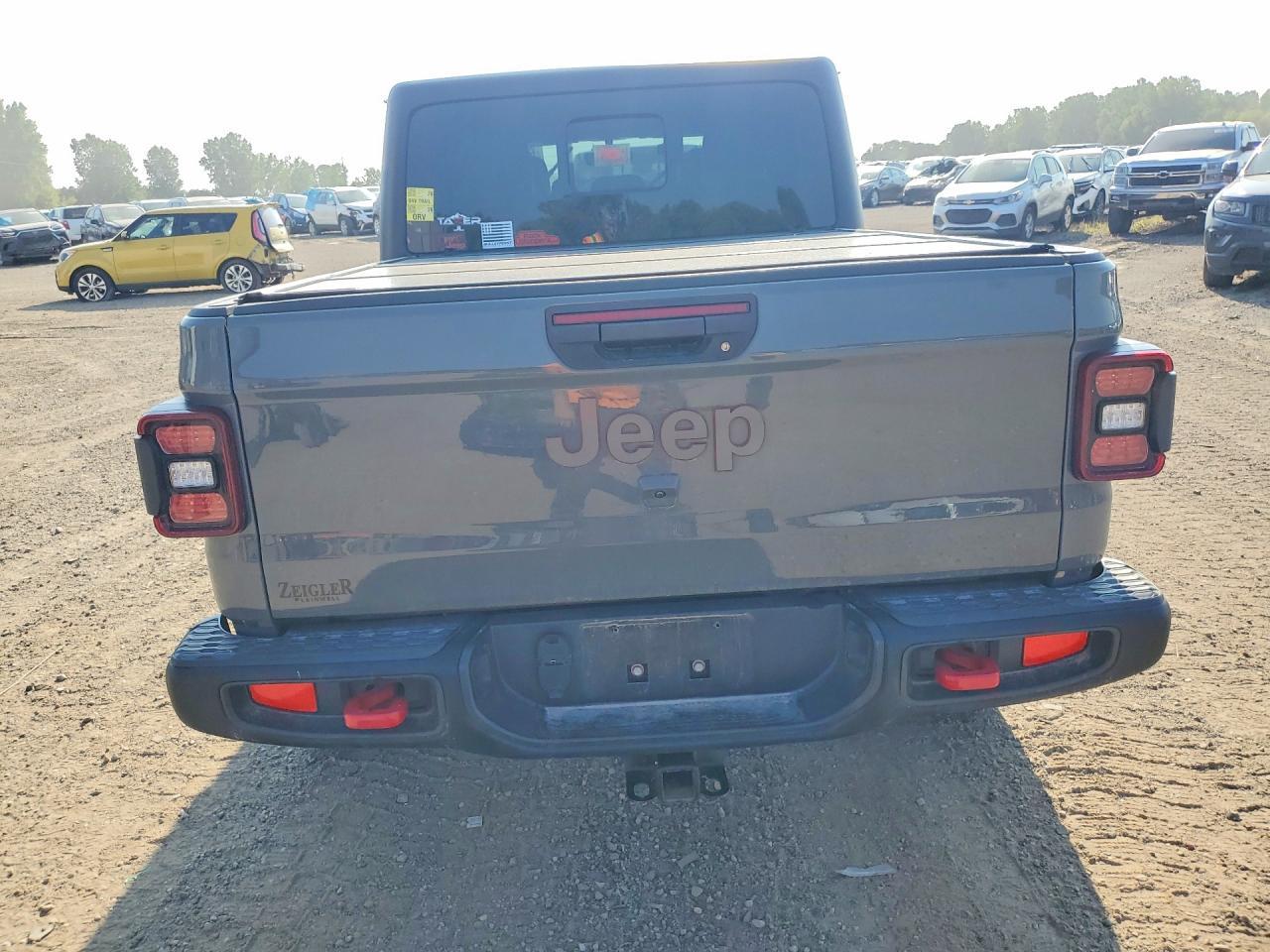 2023 Jeep Gladiator Rubicon - Image 6