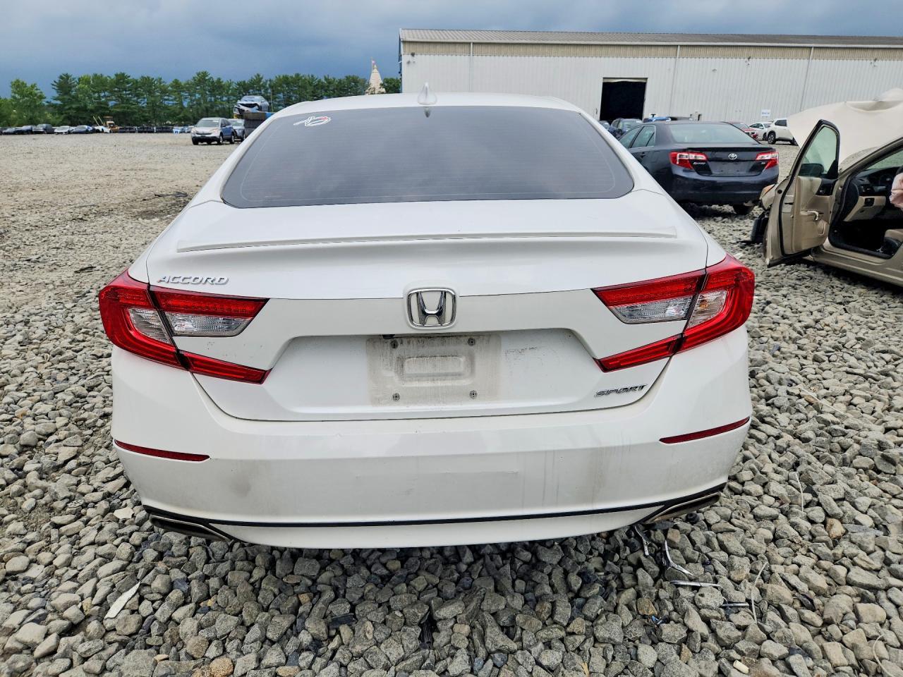 2020 Honda Accord - Фото 6