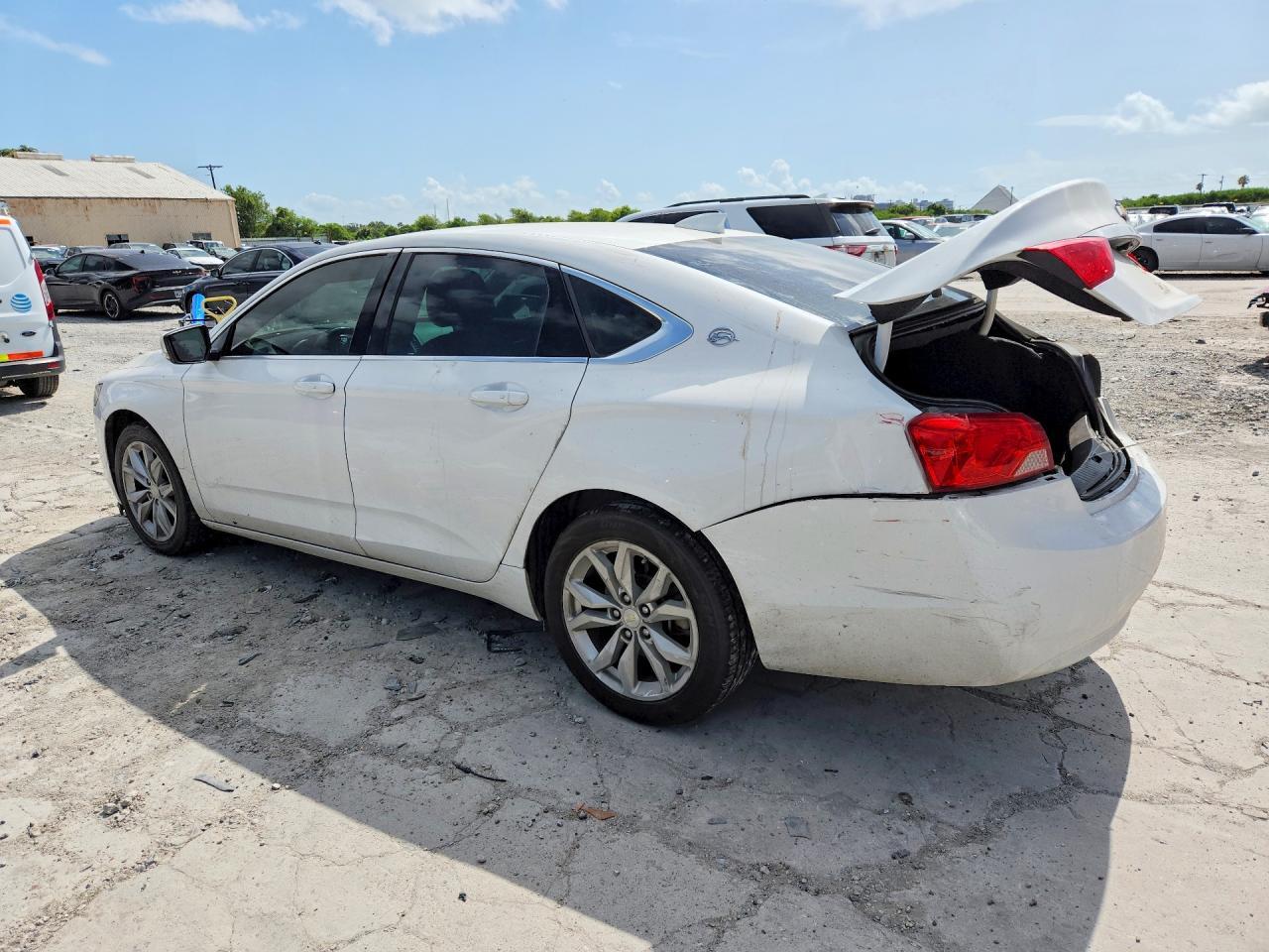 2019 Chevrolet Impala Lt - Фото 2