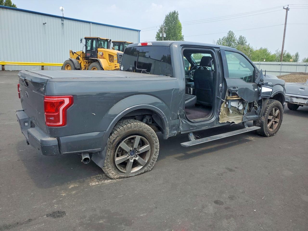 2016 Ford F150 Supercrew - Фото 3