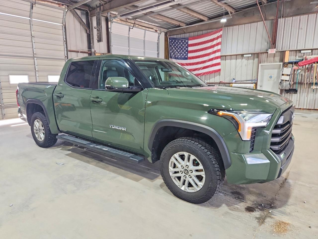 2022 Toyota Tundra Sr5 - Фото 4