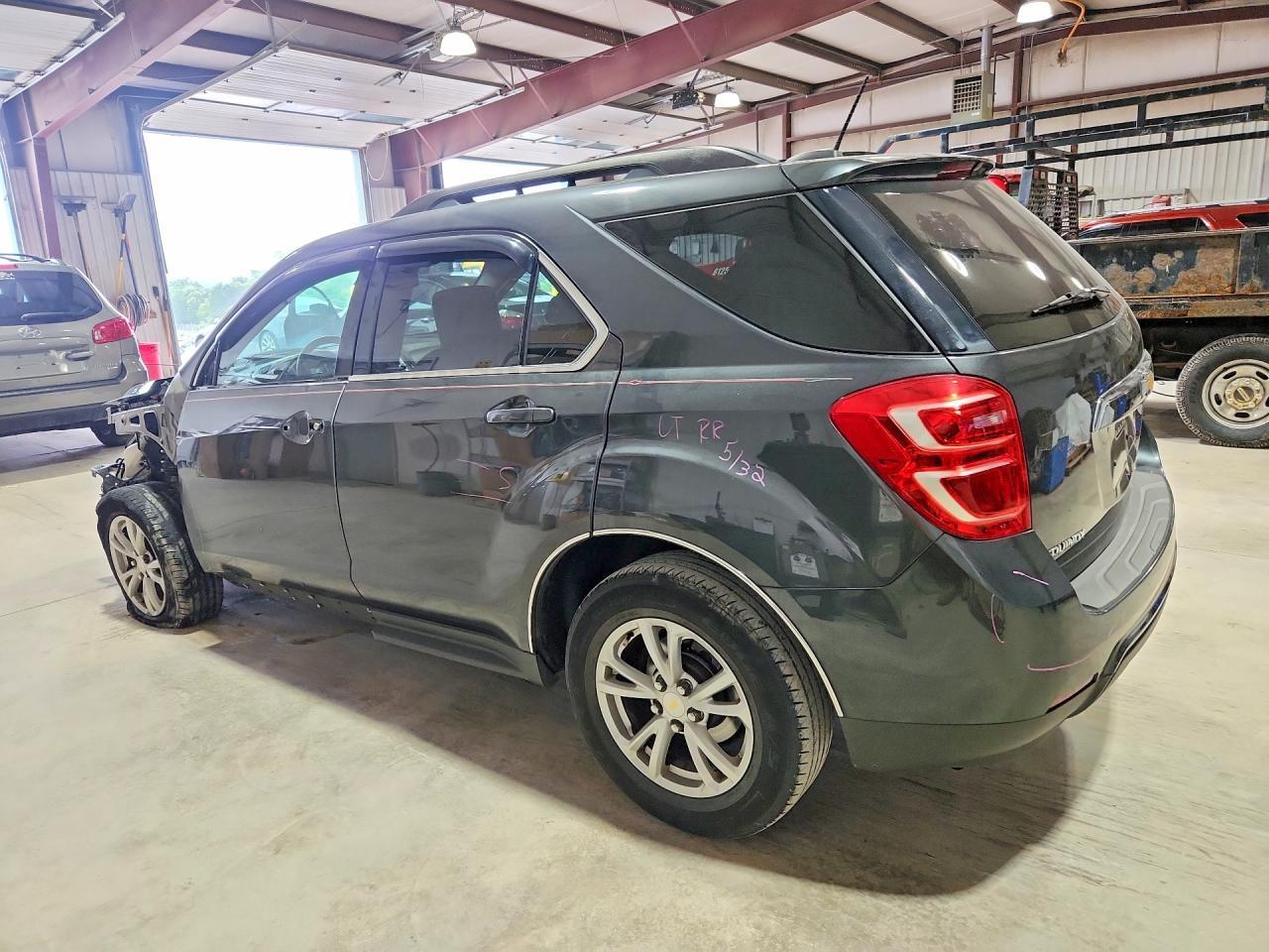 2017 Chevrolet Equinox Lt - Фото 2
