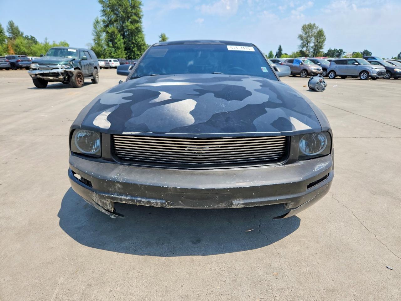 2007 Ford Mustang - Image 5